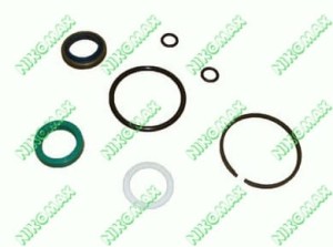 Uszcz. siłownika skrętu - komplet TOYOTA