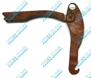 Dźwignia linki serwohamulca 270L/P