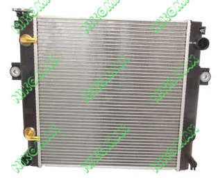 Chłodnica 21450-GJ30A NISSAN Seria D02B 20-32.png