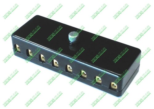 Skrzynka bezpieczników 8kr. WNA1320.jpg