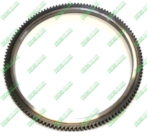 Wieniec zębaty koła zamachowego D3900.jpg