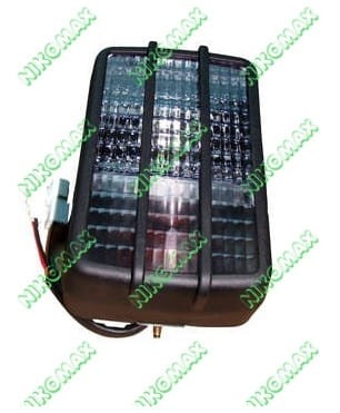T113505 Lampa halogen przód LH TOYOTA.jpg
