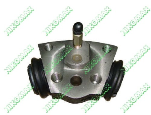 T112723 Cylinderek hamulcowy RH TOYOTA.jpg